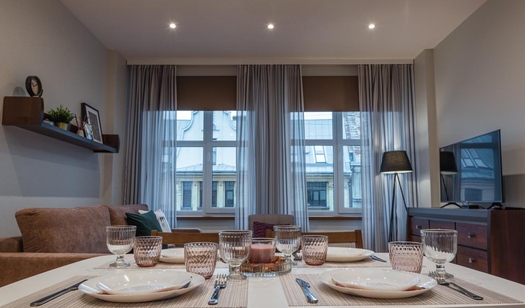 Friends And Family Vacation Apartments รีกา ภายนอก รูปภาพ
